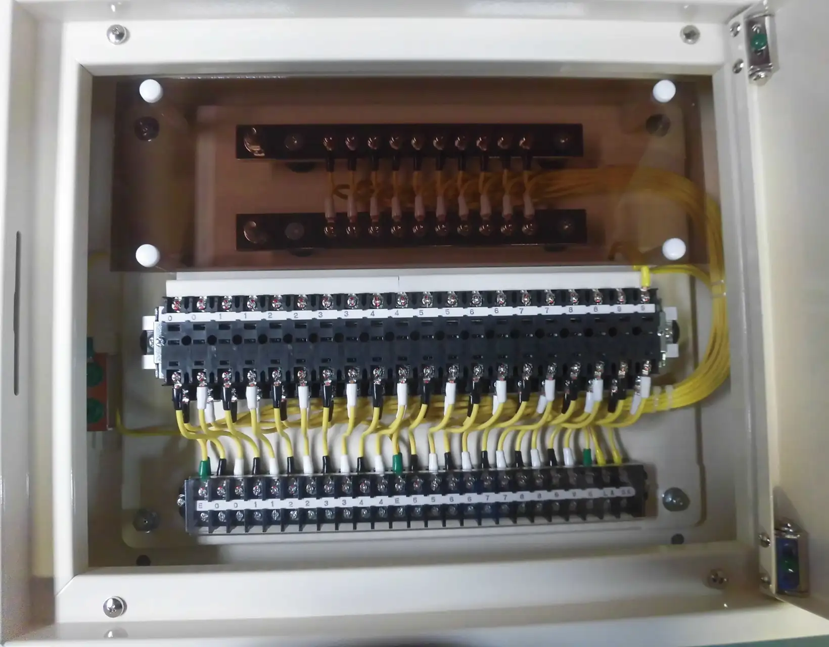 ACP盤100V・P型ヒューズ | 太洋通信工業株式会社